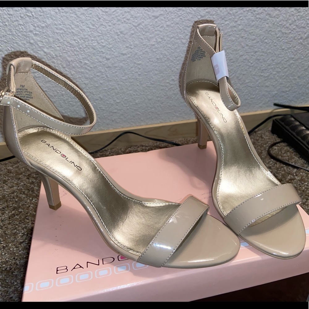 Nude ankle strap heel